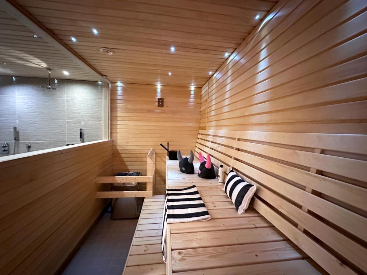 Linnunvilla With Sauna Rovaniemi Eksteriør bilde